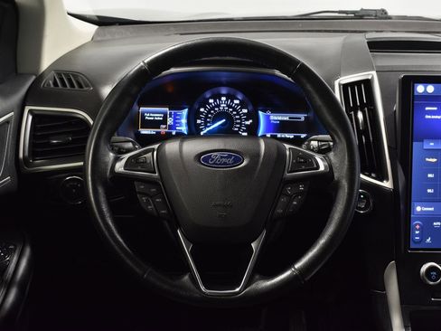 Used 2022 Ford Edge SEL image 17