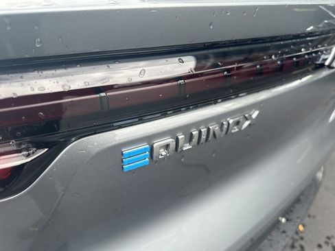 New 2026 Chevrolet Equinox EV LT image 33