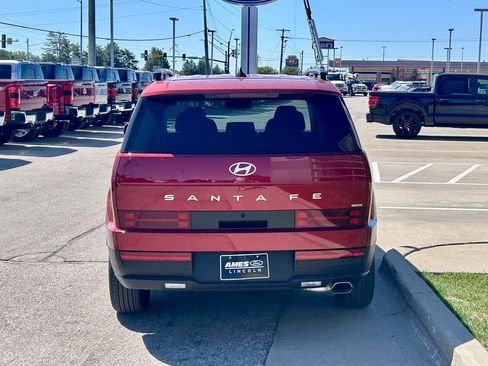 Used 2026 Hyundai Santa Fe SEL AWD/4WD image 5