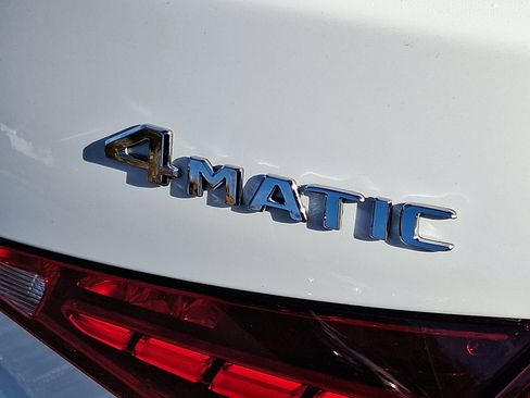 Certified 2023 Mercedes-Benz C 300 4MATIC Sedan image 31