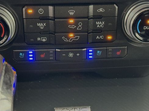 Used 2018 Ford F150 Lariat w/ Equipment Group 502A Luxury AWD/4WD image 22