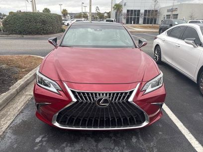 Certified 2023 Lexus ES 350 w/ Premium Package