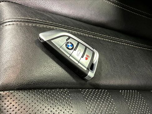 Used 2020 BMW X5 xDrive40i w/ Convenience Package AWD/4WD image 12