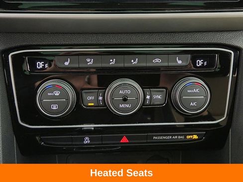 Used 2022 Volkswagen Atlas Cross Sport SE AWD/4WD image 18