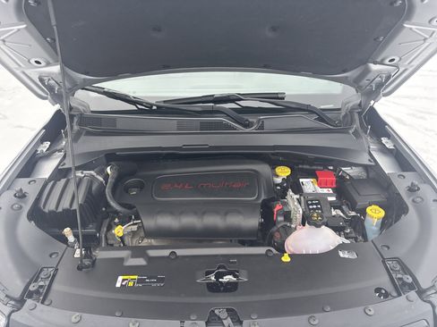 Used 2022 Jeep Compass Altitude w/ Convenience Group image 12