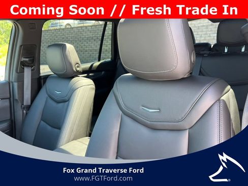 Used 2024 Cadillac XT6 Luxury w/ LPO, Floor Liner Package AWD/4WD image 12