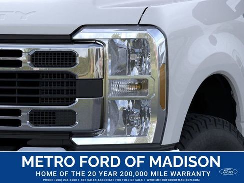 New 2026 Ford F350 XLT image 19