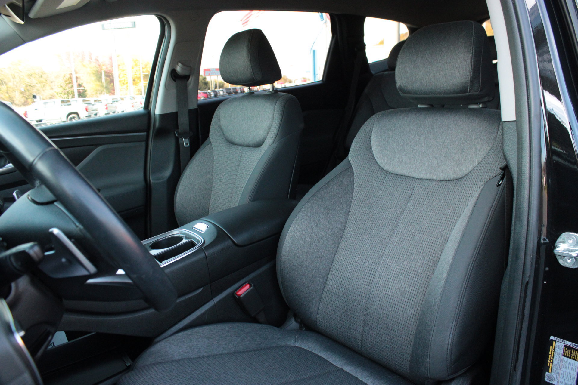 Used 2023 Hyundai Santa Fe SEL AWD/4WD image 18