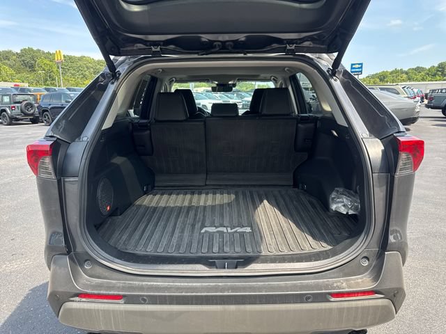 Used 2025 Toyota RAV4 Limited w/ Advanced Technology Package AWD/4WD image 12