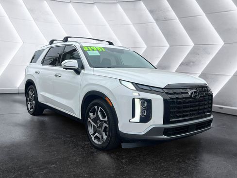 Used 2023 Hyundai Palisade Limited image 1