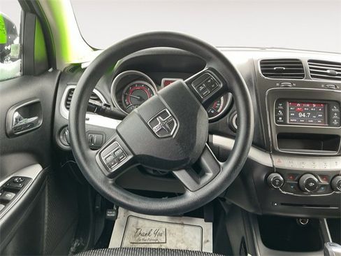 Used 2016 Dodge Journey SE image 12