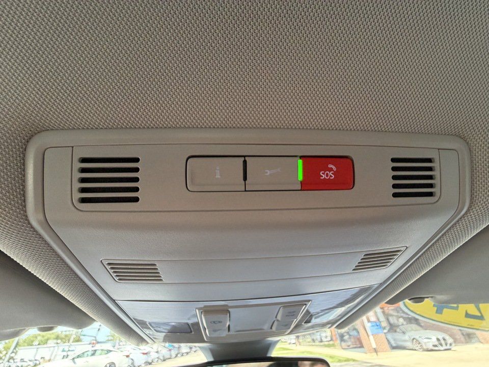 Used 2025 Volkswagen Jetta S FWD image 16