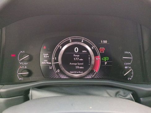 Used 2022 Lexus LX 600 4WD w/ Appearance Package image 26