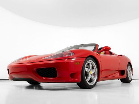 Used 2004 Ferrari 360 Spider RWD image 11