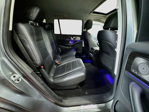 Certified 2022 Mercedes-Benz GLS 450 4MATIC image 33