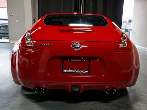 Used 2010 Nissan 370Z Touring image 16