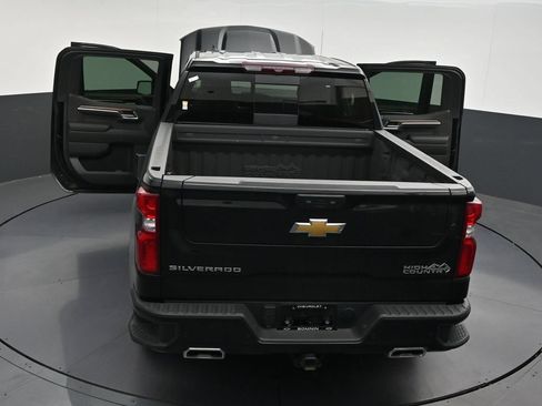 Used 2024 Chevrolet Silverado 1500 High Country RWD image 36