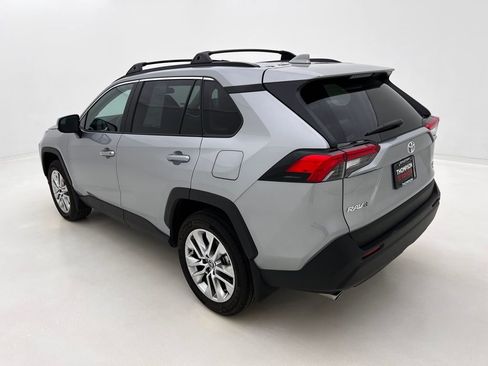 Used 2025 Toyota RAV4 XLE Premium w/ Weather Package image 9