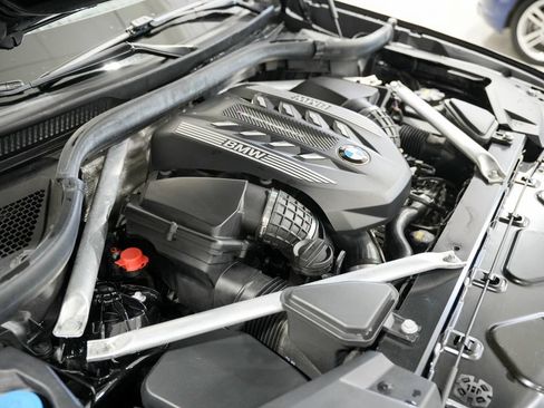 Used 2020 BMW X6 M50i w/ Executive Package AWD/4WD image 42
