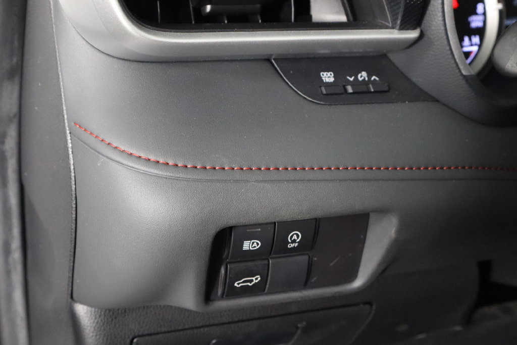 Used 2023 Toyota Highlander XSE FWD image 22