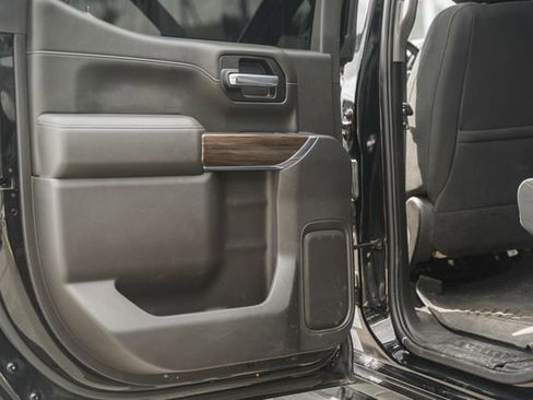 Used 2022 Chevrolet Silverado 1500 LT Trail Boss w/ LPO, Dark Essentials Package AWD/4WD image 38