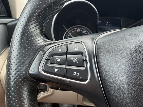 Used 2016 Mercedes-Benz C 300 Sedan image 31