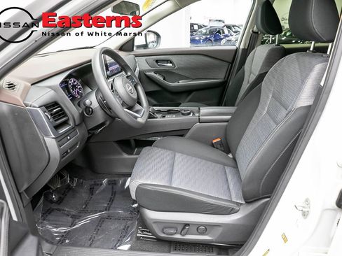 Used 2023 Nissan Rogue SV AWD/4WD image 14