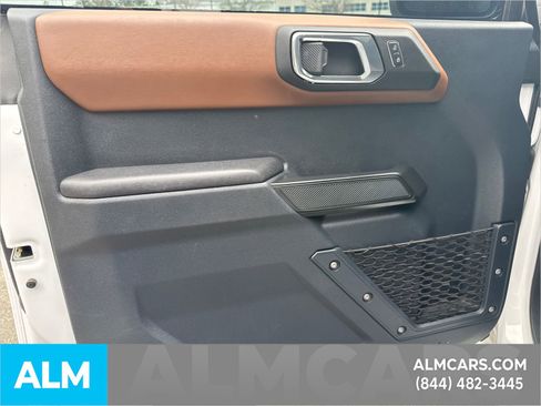 Used 2024 Ford Bronco Outer Banks w/ Sasquatch Package image 12