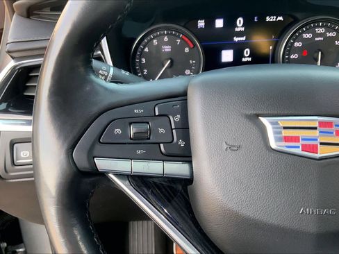 Used 2020 Cadillac XT6 Premium Luxury image 23