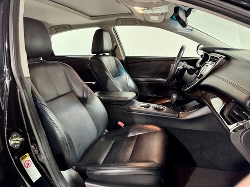 Used 2014 Toyota Avalon XLE image 25