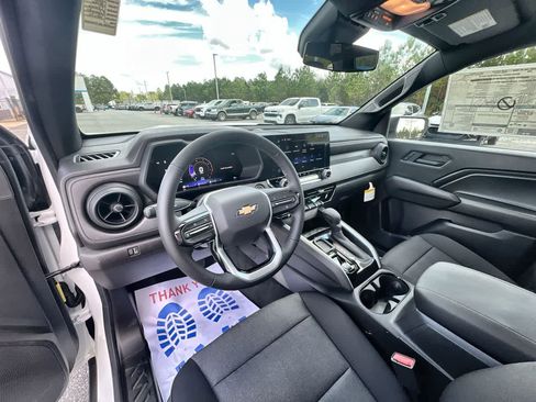 New 2026 Chevrolet Colorado W/T w/ WT Convenience Package II image 10