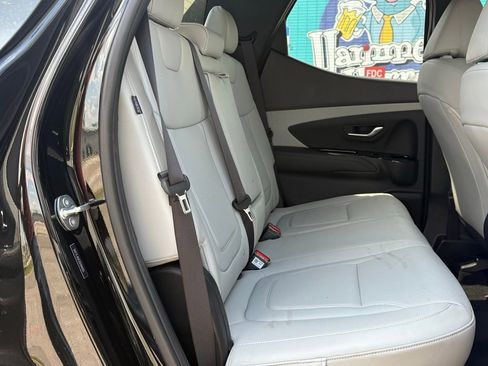 Certified 2025 Hyundai Santa Cruz SEL image 15