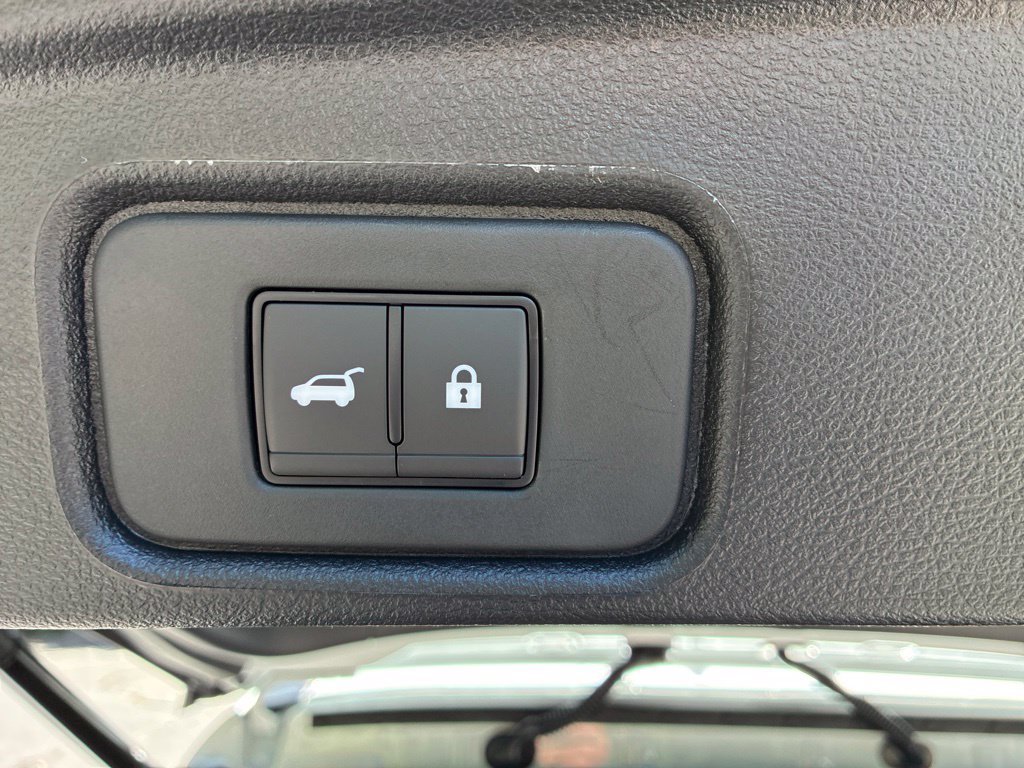 New 2026 Nissan Pathfinder SL w/ SL Premium Package AWD/4WD image 14
