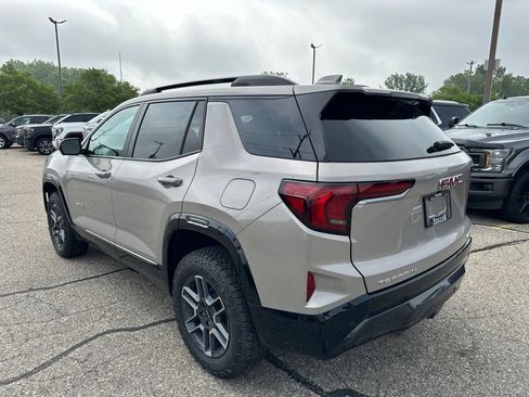 New 2026 GMC Terrain AT4 w/ Technology Package II AWD/4WD image 4