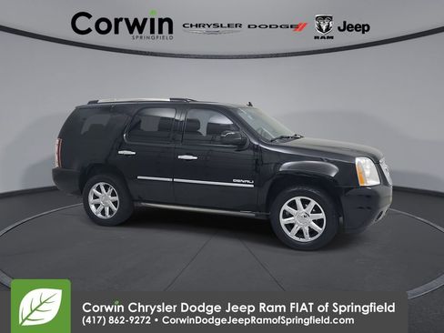 Used 2014 GMC Yukon Denali AWD/4WD image 1