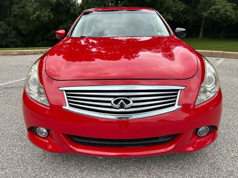 Used 2011 INFINITI G37 x Sedan w/ Premium Pkg AWD/4WD image 2