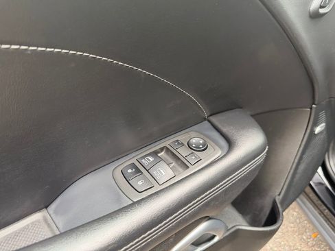 Used 2022 Dodge Challenger R/T w/ Plus Package image 12