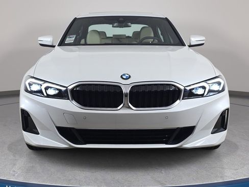 New 2026 BMW 330i xDrive Sedan w/ Premium Package AWD/4WD image 2