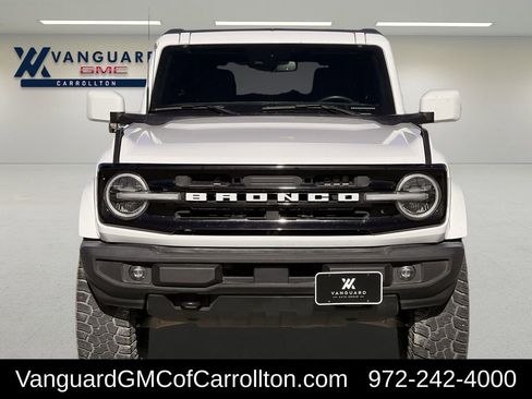 Used 2022 Ford Bronco Outer Banks image 9