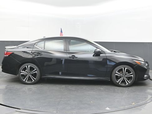 Used 2022 Nissan Sentra SR FWD image 8