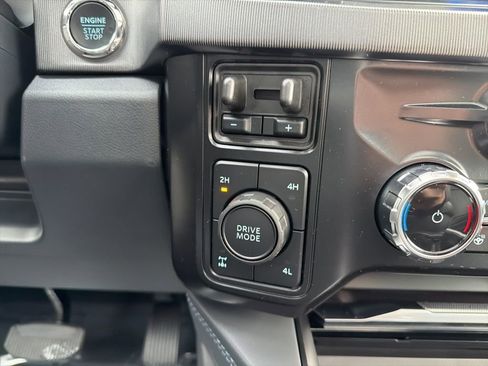 New 2026 Ford F250 Platinum image 37