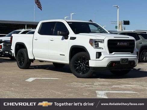Used 2020 GMC Sierra 1500 Elevation w/ Elevation Value Package RWD image 2