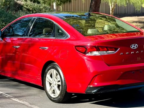 Used 2019 Hyundai Sonata Limited w/ Ultimate Package 04 FWD image 6