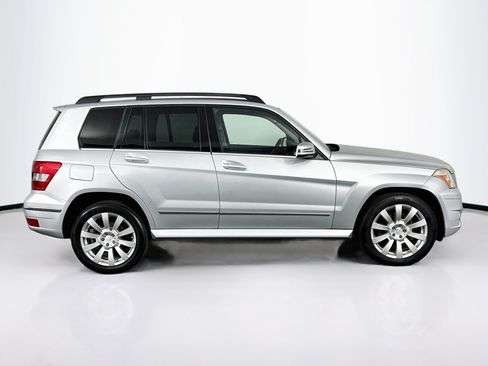 Used 2010 Mercedes-Benz GLK 350 4MATIC image 16