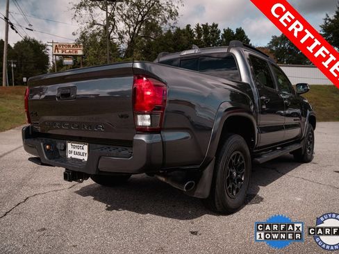 Certified 2022 Toyota Tacoma SR5 image 8