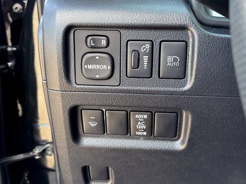 Used 2021 Toyota 4Runner SR5 Premium w/ Moonroof Package AWD/4WD image 33