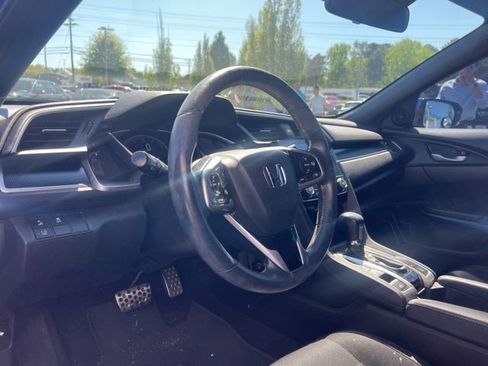 Used 2020 Honda Civic Sport image 8