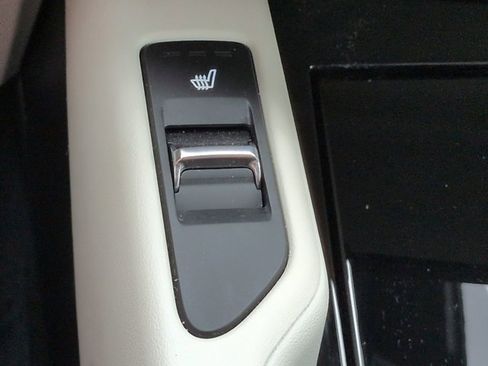 Used 2025 Kia Telluride S image 25