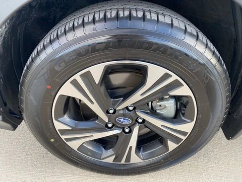 Certified 2025 Subaru Crosstrek 2.0i Premium image 26