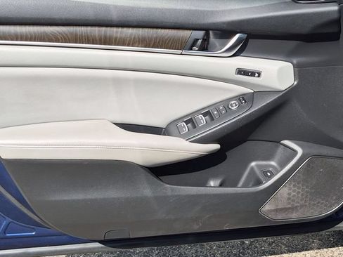 Used 2018 Honda Accord EX-L image 21